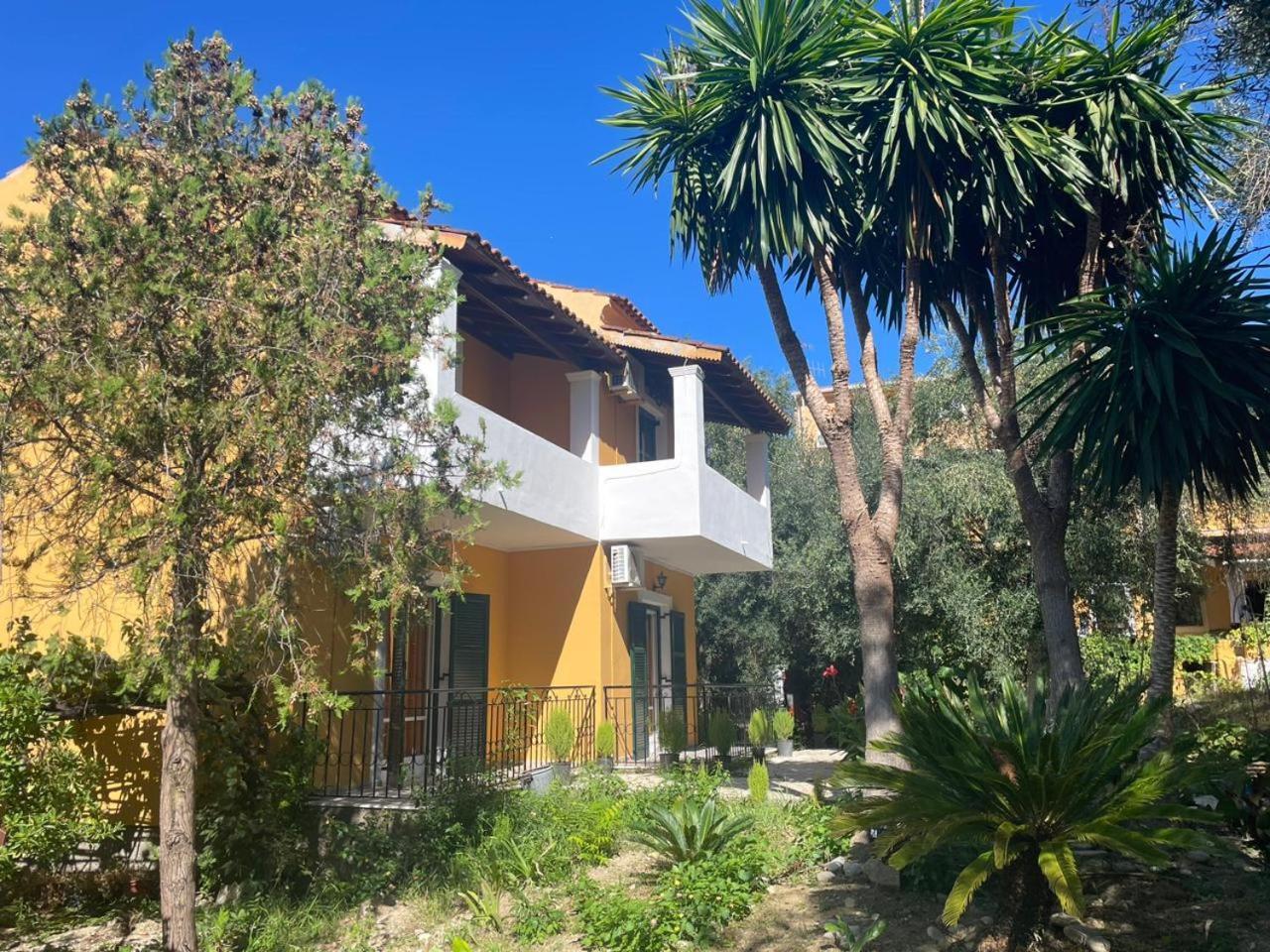 Katerina Apartments Agios Georgios Pagon Exterior foto