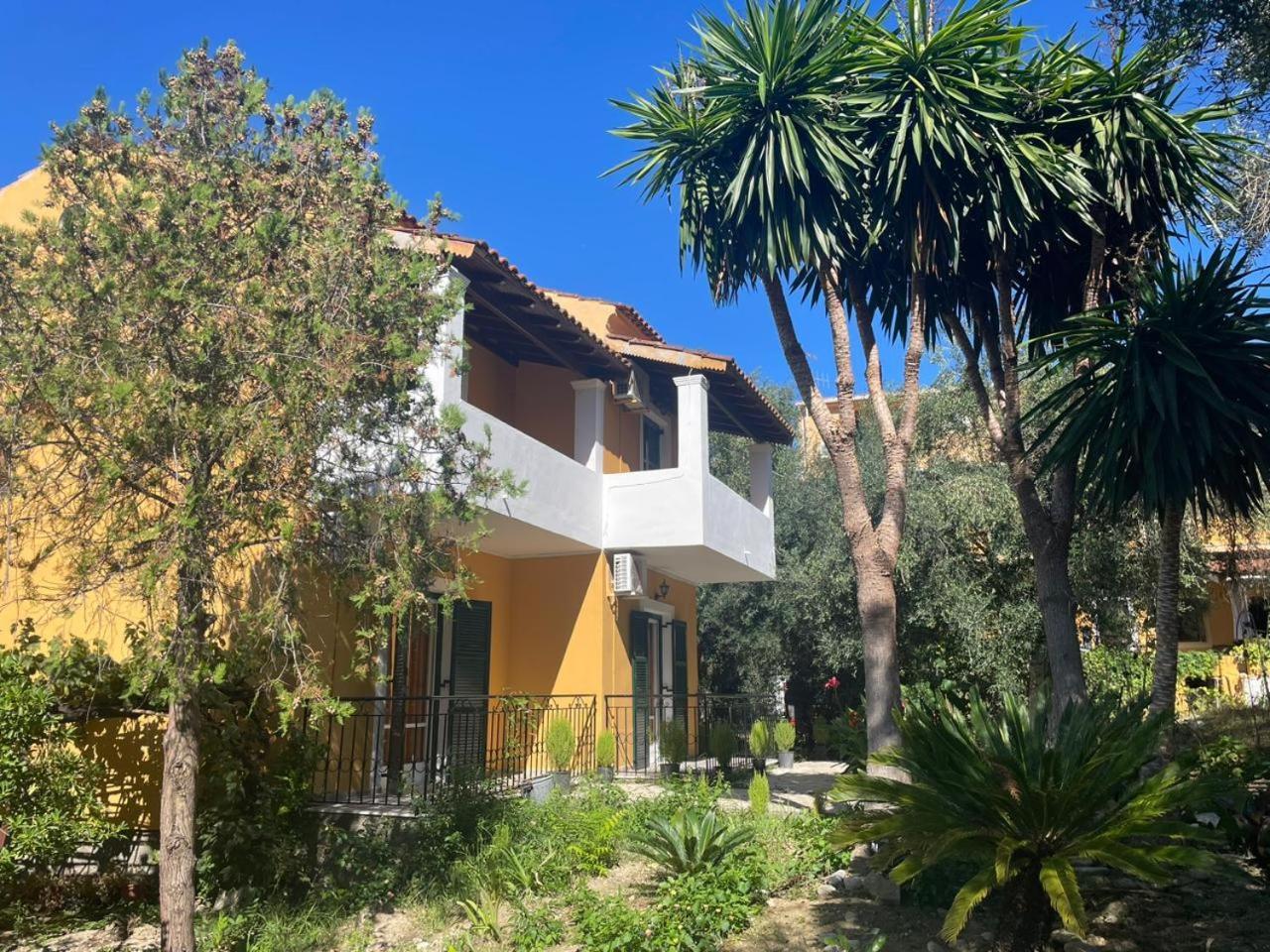 Katerina Apartments Agios Georgios Pagon Exterior foto