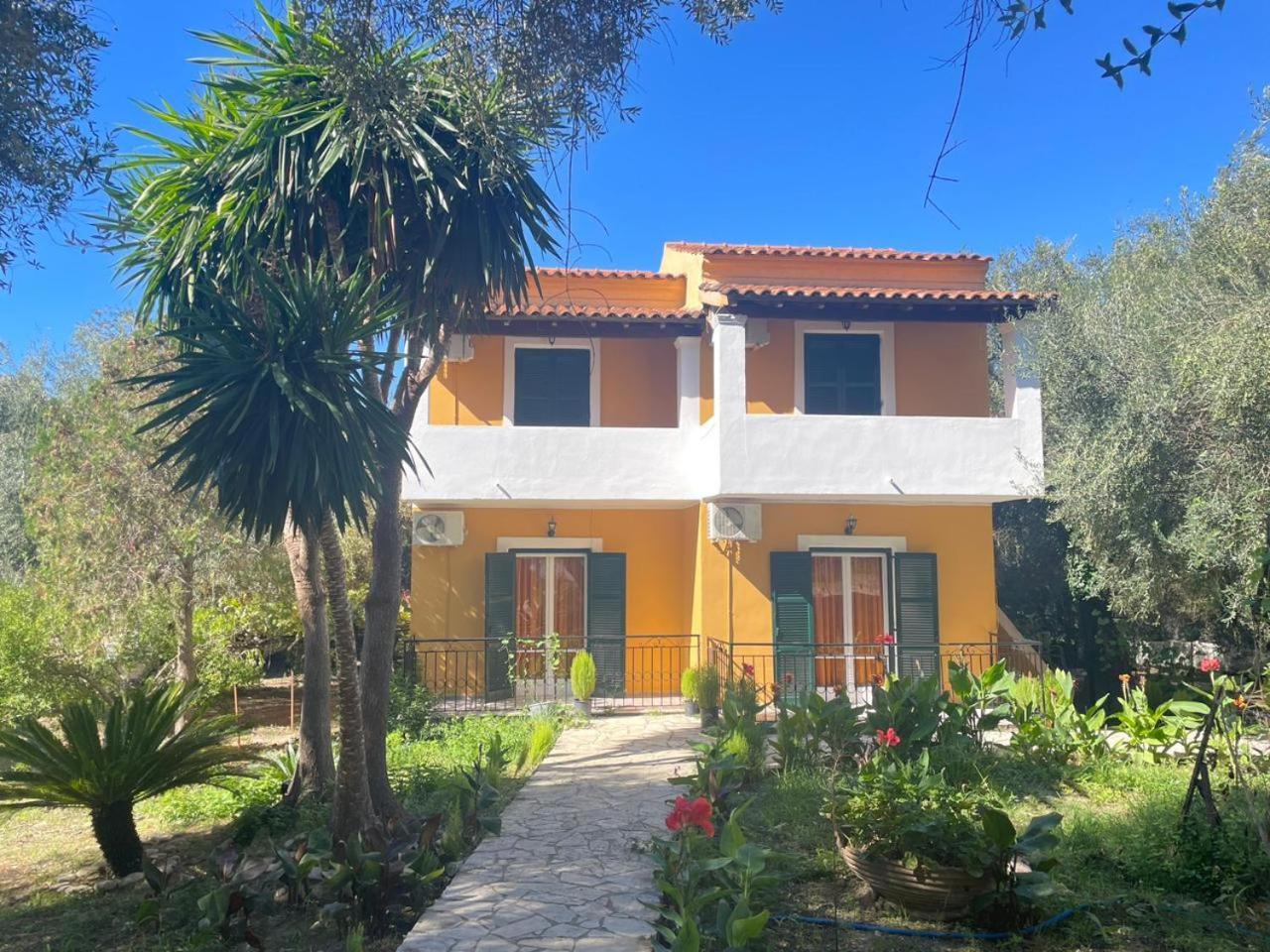 Katerina Apartments Agios Georgios Pagon Exterior foto