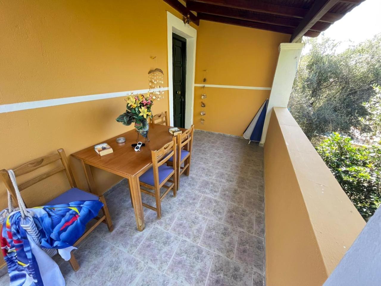 Katerina Apartments Agios Georgios Pagon Exterior foto
